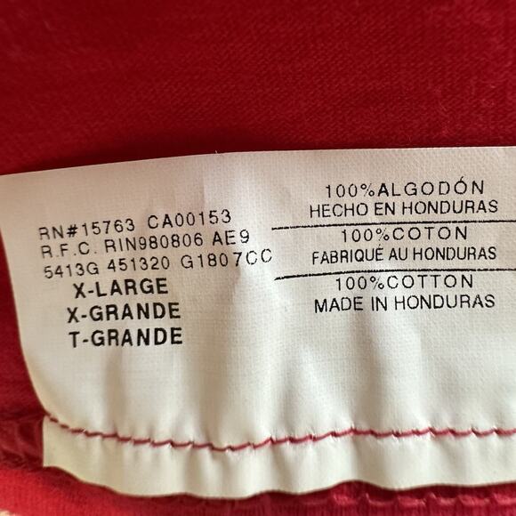 Disneyland Walt Disney World X-Large Mickey Mouse T-Shirt Red Puzzle Unisex NWT - Picture 6 of 6